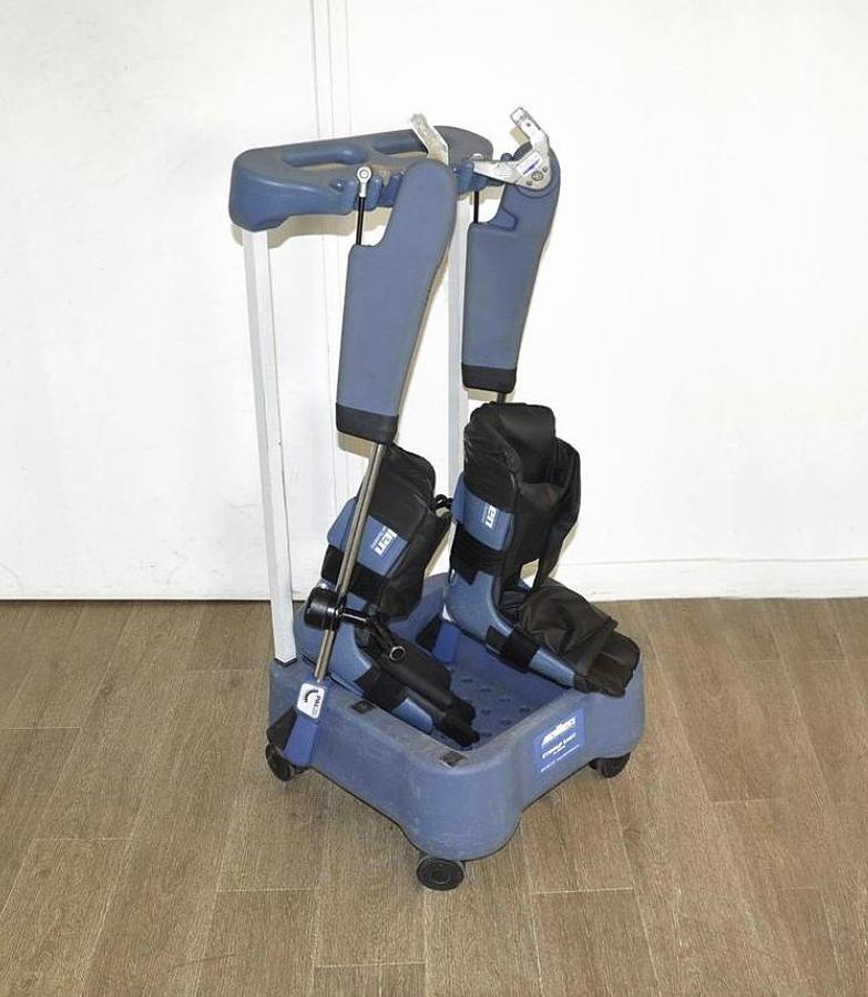 D'occasion PAIRE DE STIRRUPS UNIVERSELLES POUR TABLE D'OPERATION