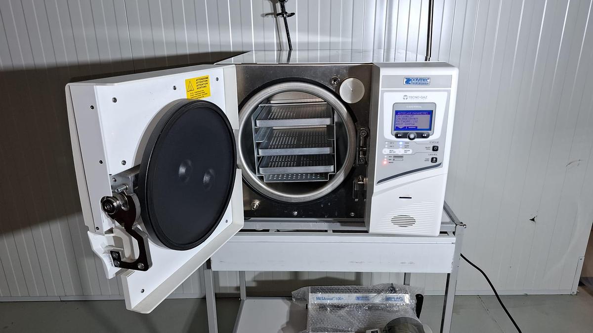 D'occasion AUTOCLAVE MELAG EUROPA B PRO