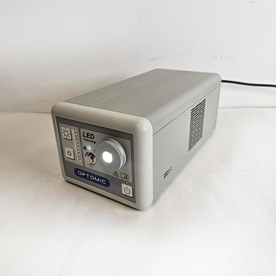 D'occasion FIBROLUX LED HP LED LIGHT SOURCE