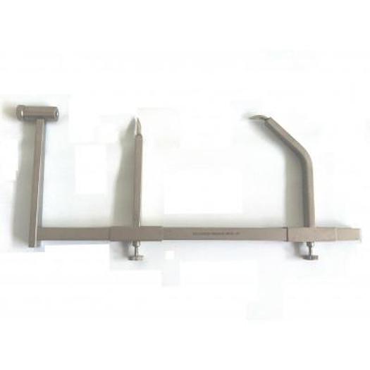Used VERTEBRAL BODY RETRACTOR 20CM