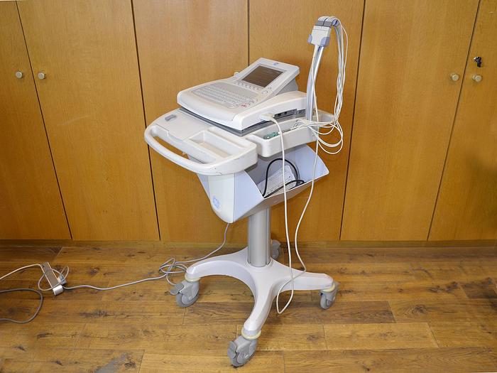 Used ECG ELECTROCARDIOGRAPH GENERAL ELECTRIC MAC 3500