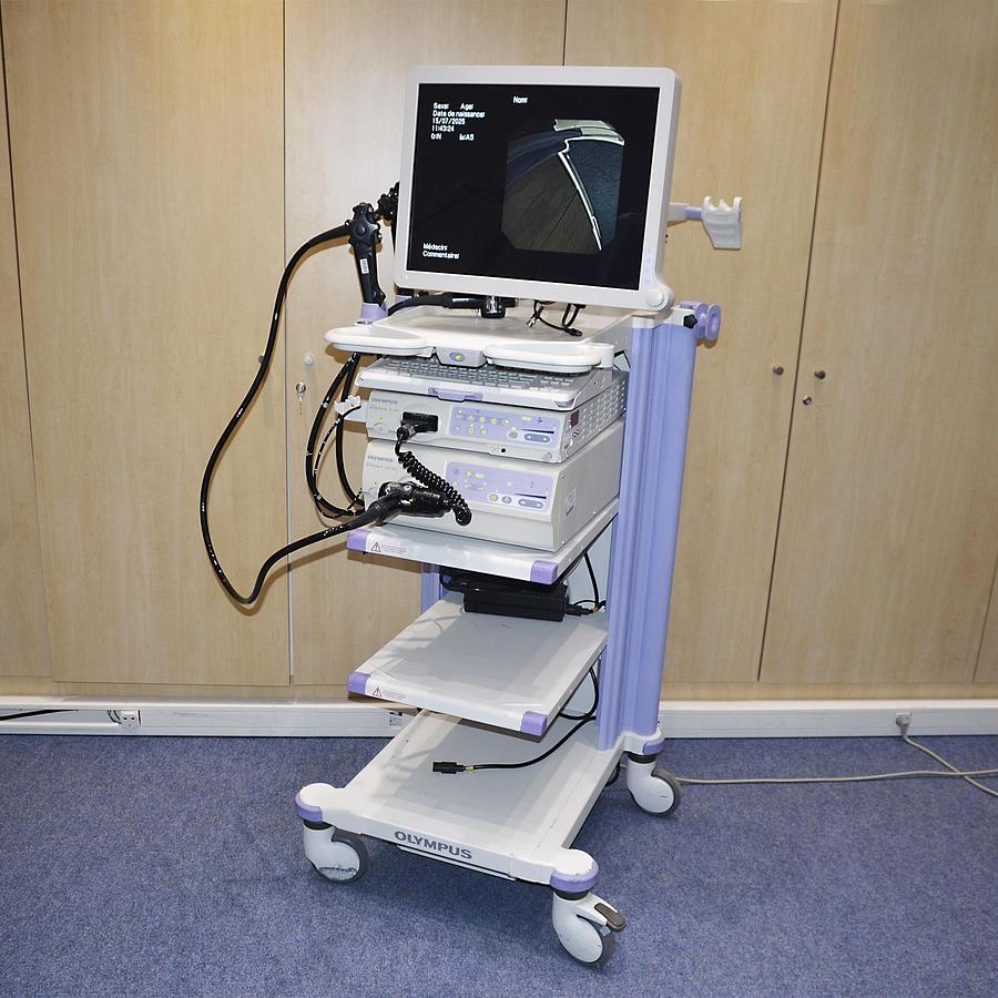 D'occasion OLYMPUS 180 ENDOSCOPY COLUMN