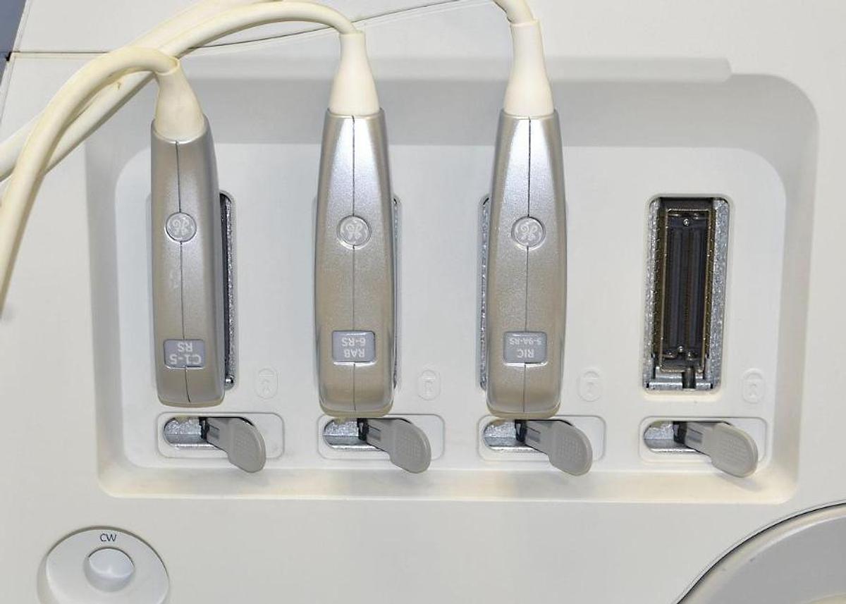 D'occasion GENEAL ELECTRIC VOLUSON S6 ULTRASOUND UNIT