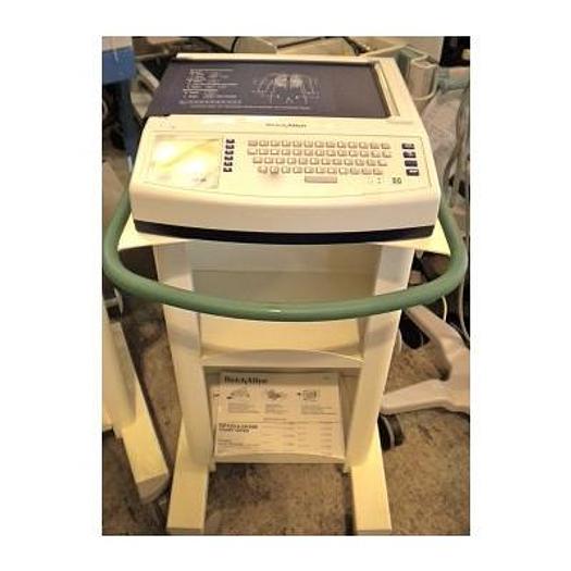 Used ECG WELLCH ALLYN 12 TRACKS WITH LCD DISPLAY