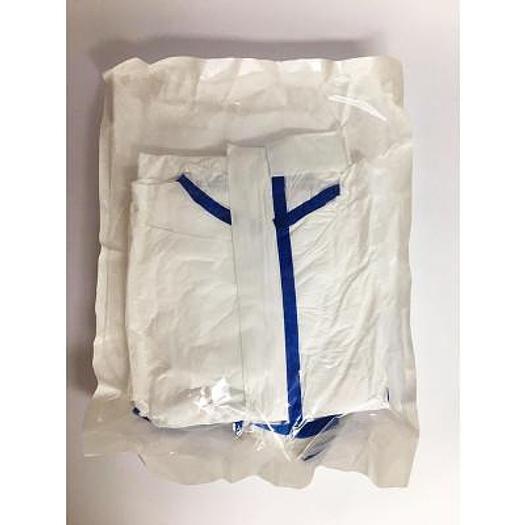 PACK OF 50 STERILE WATERPROOF PROTECTIVE SUITS (MEDICAL)