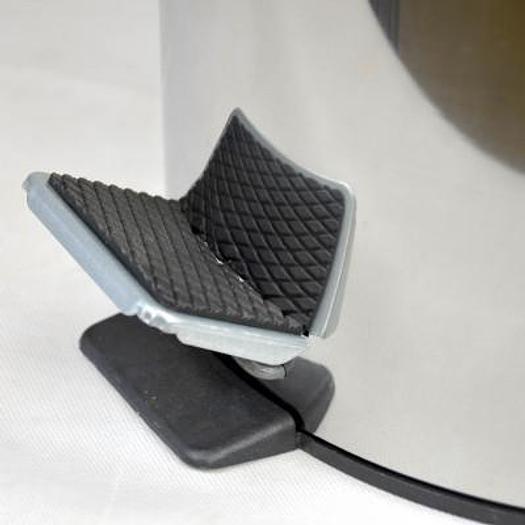 20-LITRE STAINLESS STEEL PEDAL GARBAGE CAN