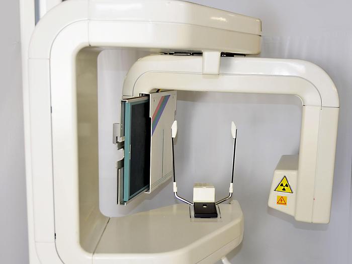 D'occasion PANORAMIQUE DENTAIRE PROLINE PM2002 CC, NUMÉRISEUR PROFECT FUJIFILM