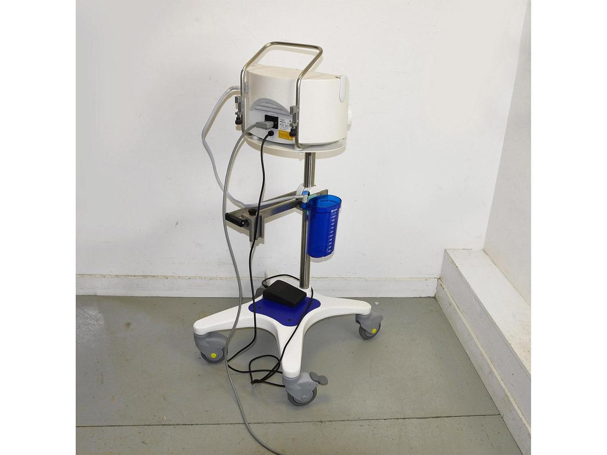 D'occasion MEDAP BORA UNIVERSAL 2080 SURGICAL ASPIRATOR