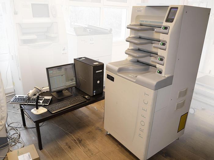 D'occasion PANORAMIQUE DENTAIRE PROLINE PM2002 CC, NUMÉRISEUR PROFECT FUJIFILM