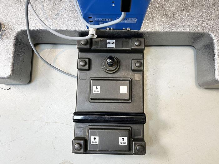 Used OPHTALMOLOGY MICROSCOPE ZEISS OPMI 6 CFC SUR STATIF S3 with 2 binoculars