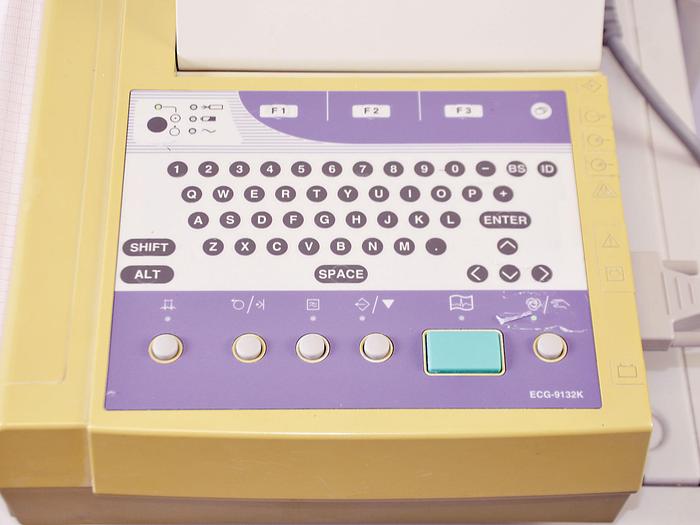 Used ECG ELECTROCARDIOGRAPH NIHON KOHDEN CARDIOFAX