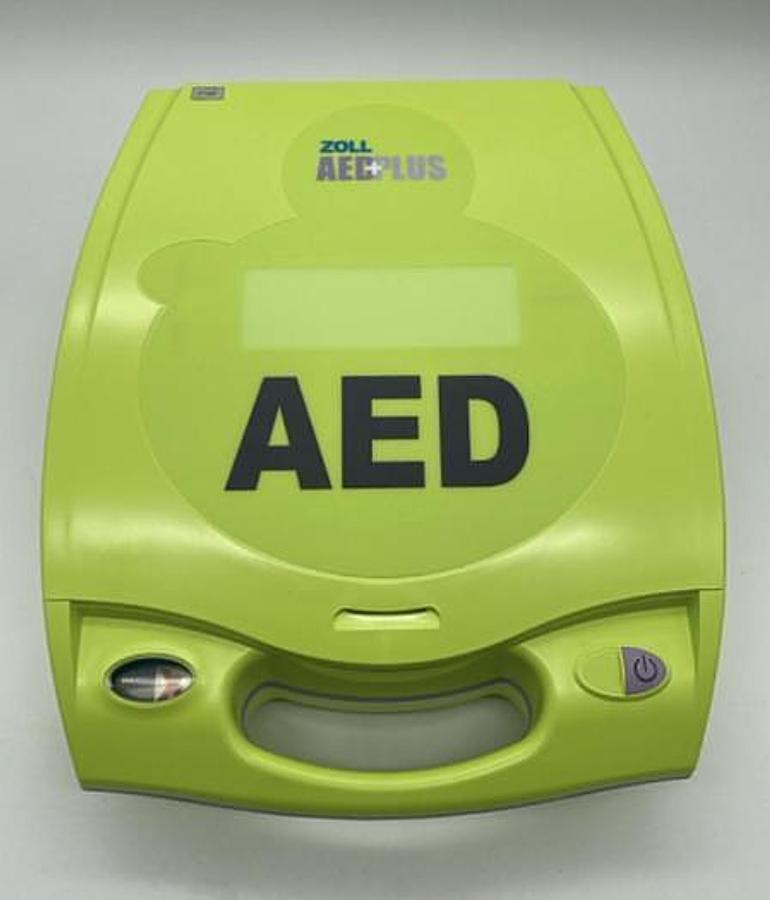 D'occasion ZOLL AED PLUS DEFIBRILLATOR