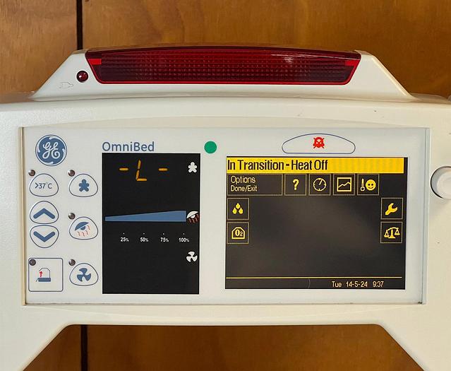 D'occasion COUVEUSE GENERAL ELECTRIC GIRAFFE OMNIBED