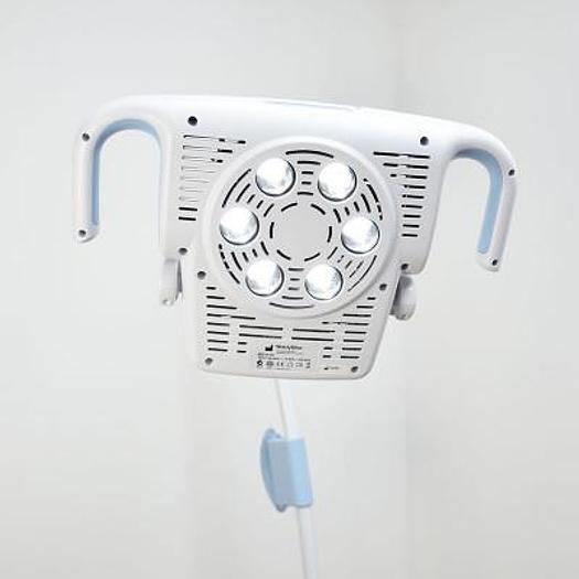 WELCH ALLYN GS900 MOBILE OPERATING LIGHT ON LED STAND, MULTI-DISCIPLINARY