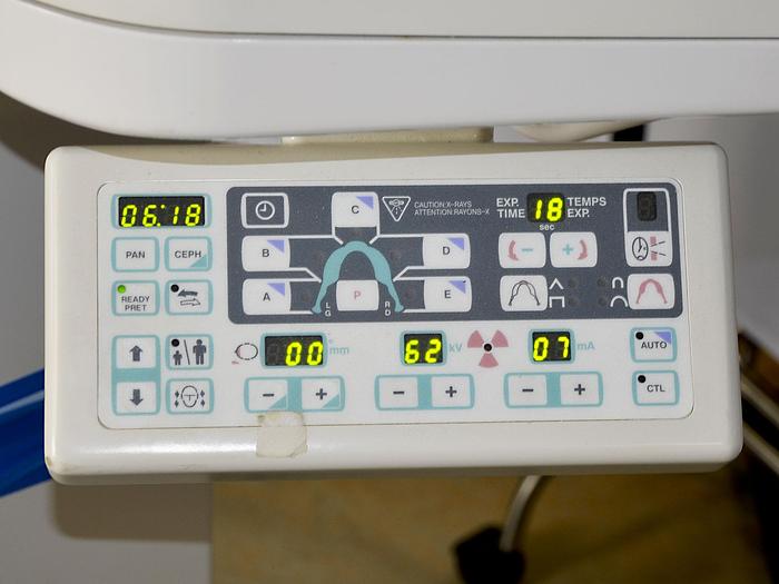 D'occasion PANORAMIQUE DENTAIRE PROLINE PM2002 CC, NUMÉRISEUR PROFECT FUJIFILM