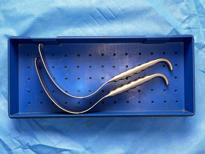 Used SET OF TWO LERICHE VALVES