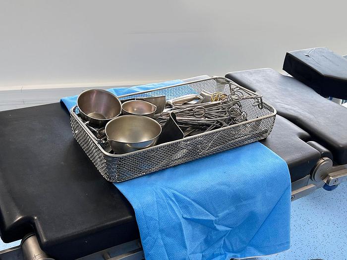 Used UROLOGICAL LAPAROTOMY SET