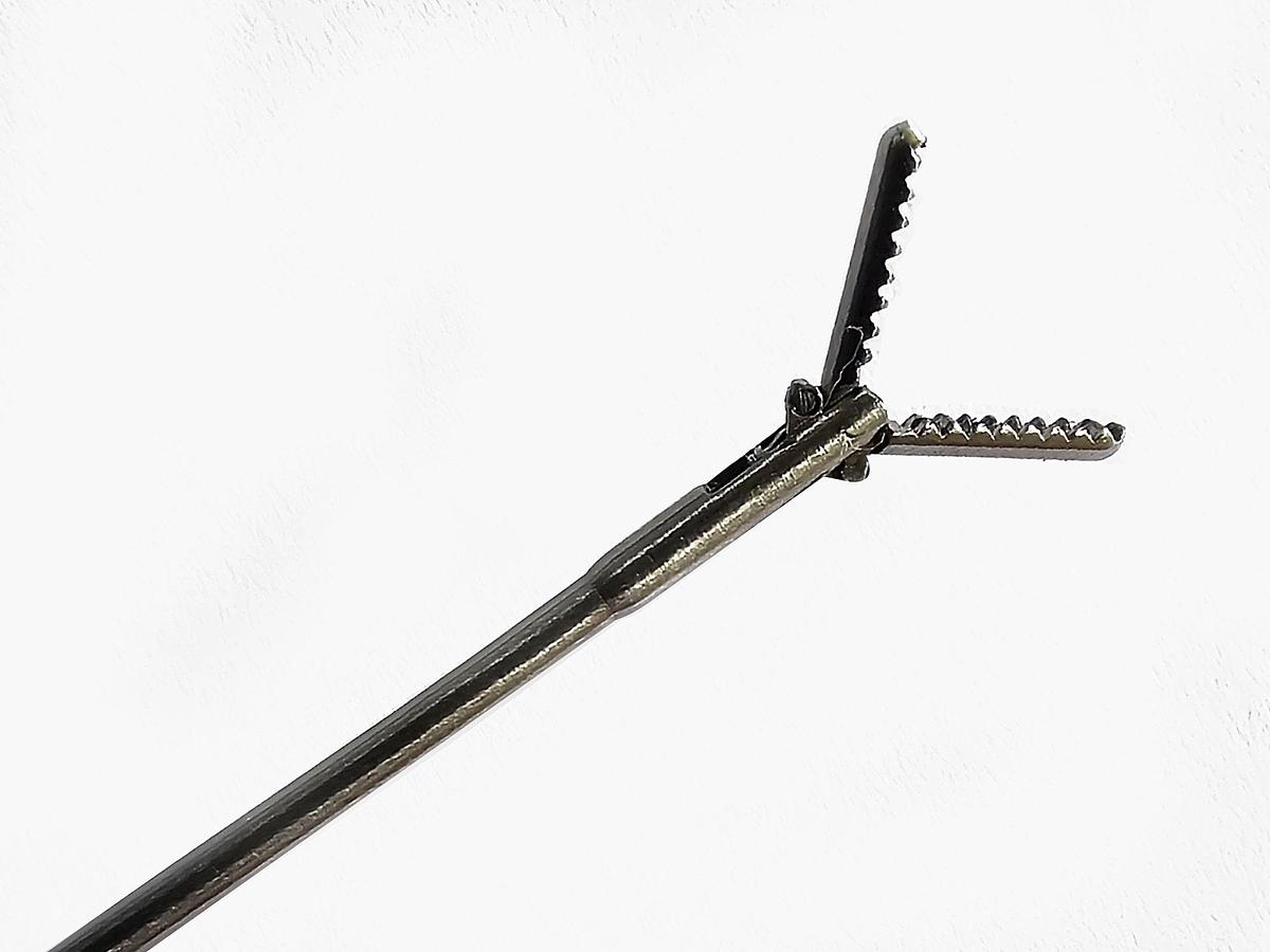 FLEXIBLE FOREIGN BODY CLAMP 2503A