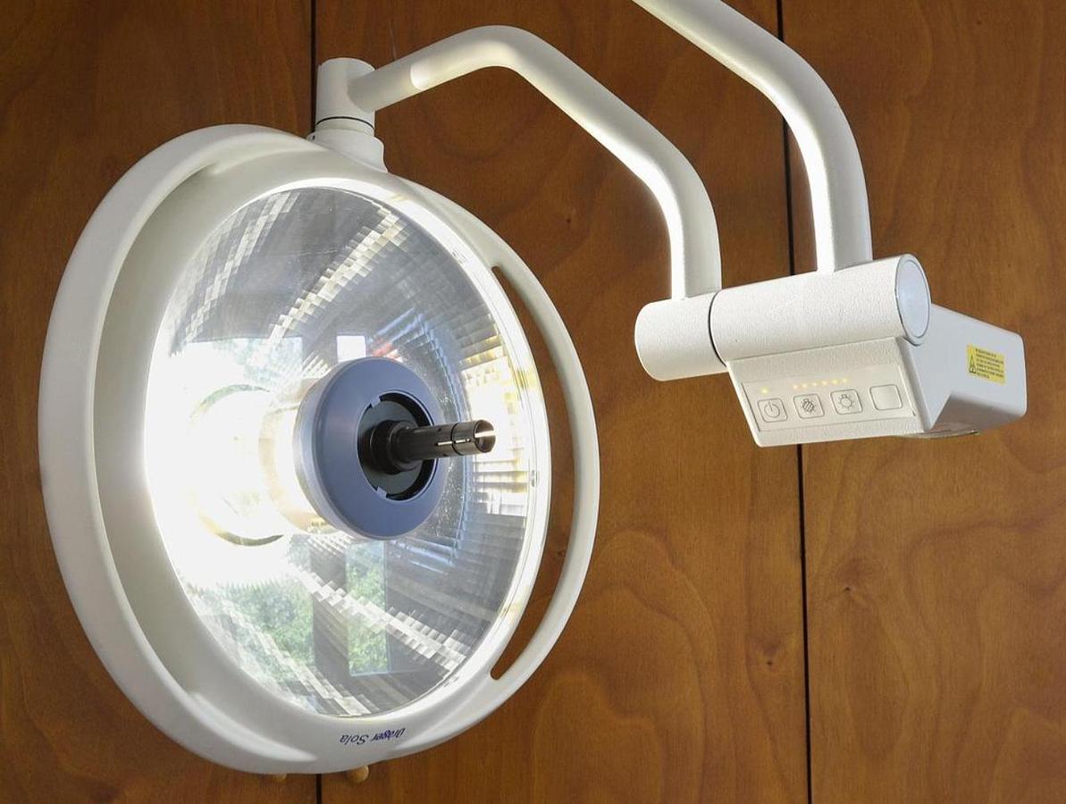 D'occasion ECLAIRAGE OPÉRATOIRE DRAEGER SOLA MOBILE