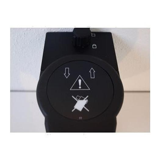 Used VAPAL 3 HALOTHANE TANK INTERLOCK/SELECTATEC FASTENING