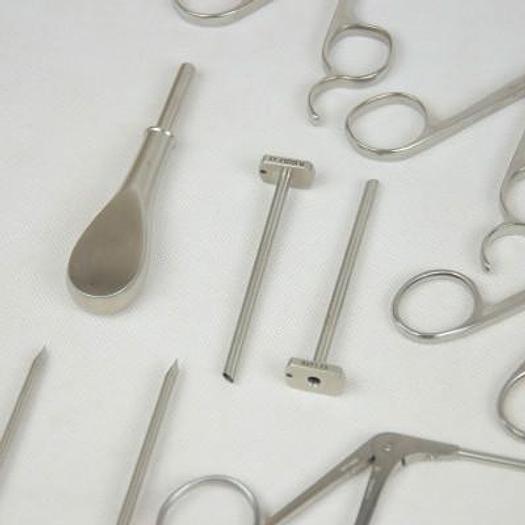 Used RICHARD WOLF ARTHROSCOPY KIT ( 12 pieces)