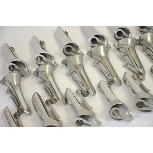 Used LOT OF VAGINAL SPECULUMS IN BOX