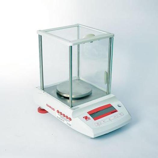 Used OHAUS PRECISION LABORATORY BALANCE PIONNER MODEL