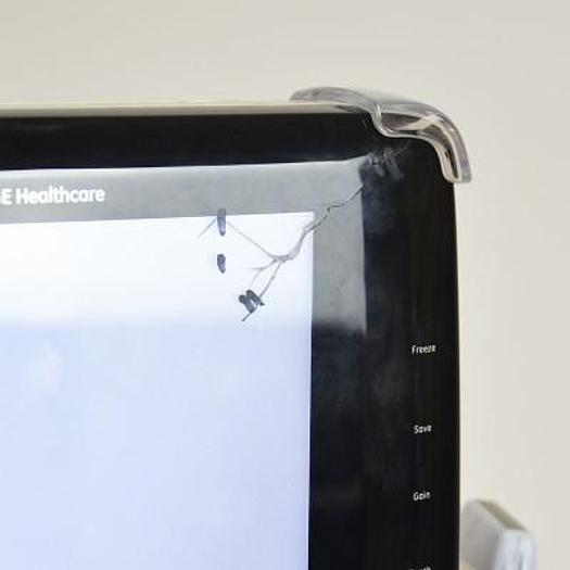 Used INTUITIVE GE VENUE 40 ULTRASOUND SCANNER WITH CARDIAC AND VASCULAR PROBES