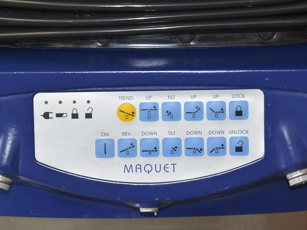 D'occasion TABLE D'PÉRATION MAQUET ALPHAMAXX 1133