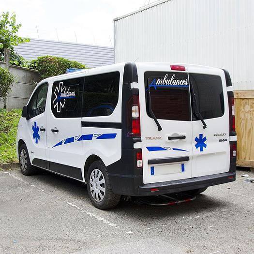 Used AMBULANCE RENAULT TRAFFIC AMENAGÉ