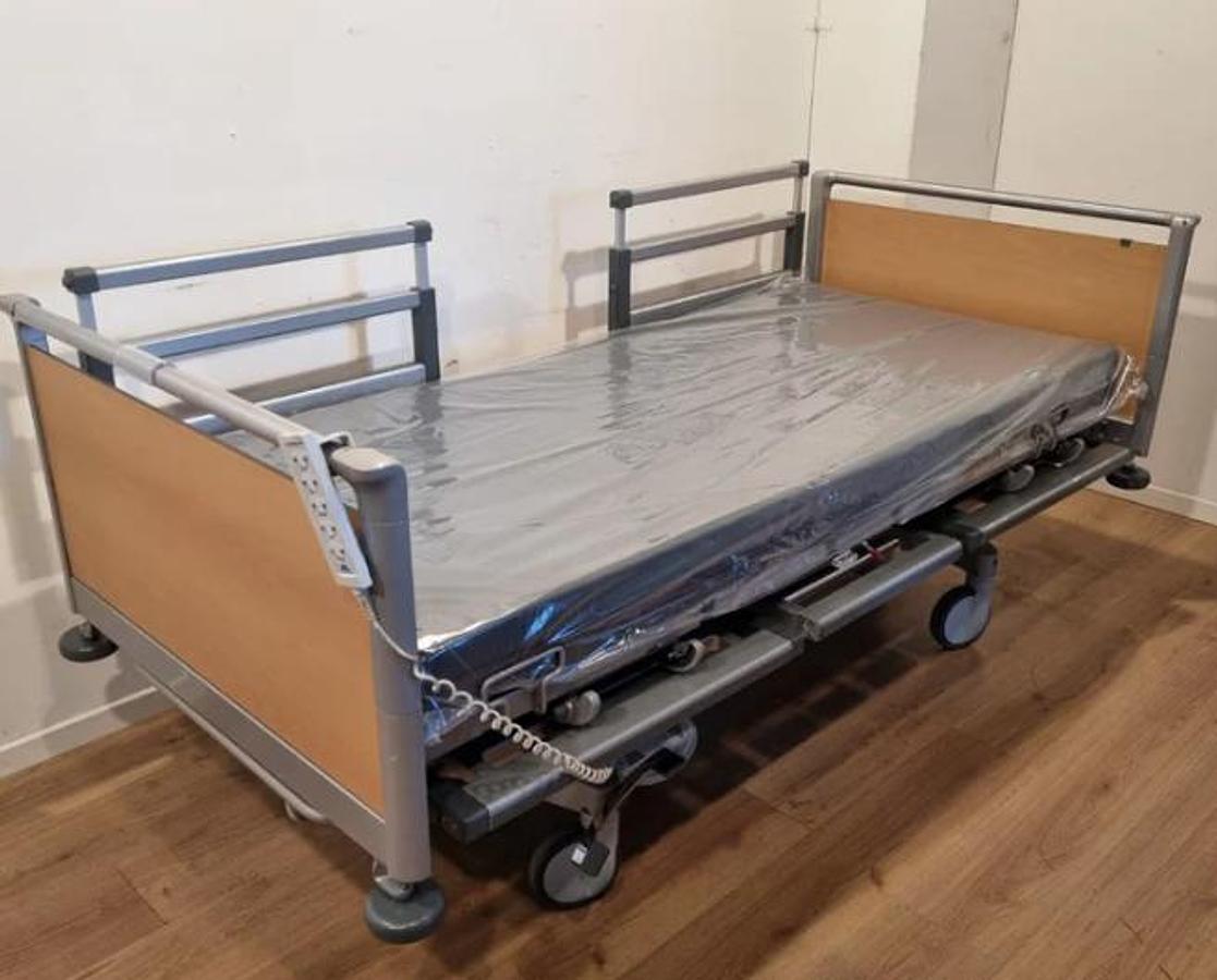 Rénové LIT HOSPITALISATION A DOMICILE, 3 SECTIONS STIEGELMEYER AVANTA