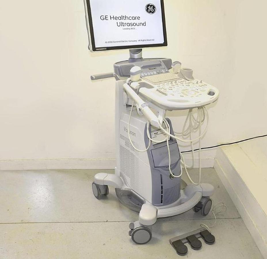 D'occasion GENEAL ELECTRIC VOLUSON S6 ULTRASOUND UNIT
