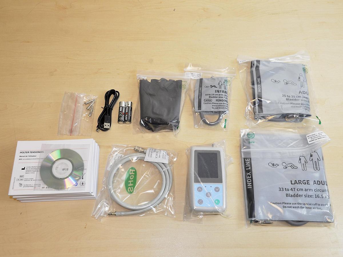 D'occasion HOLTER TENSIONNEL 24H AVEC 3 BRASSARDS