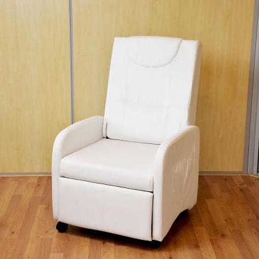 WHITE LEATHERETTE RECLINER