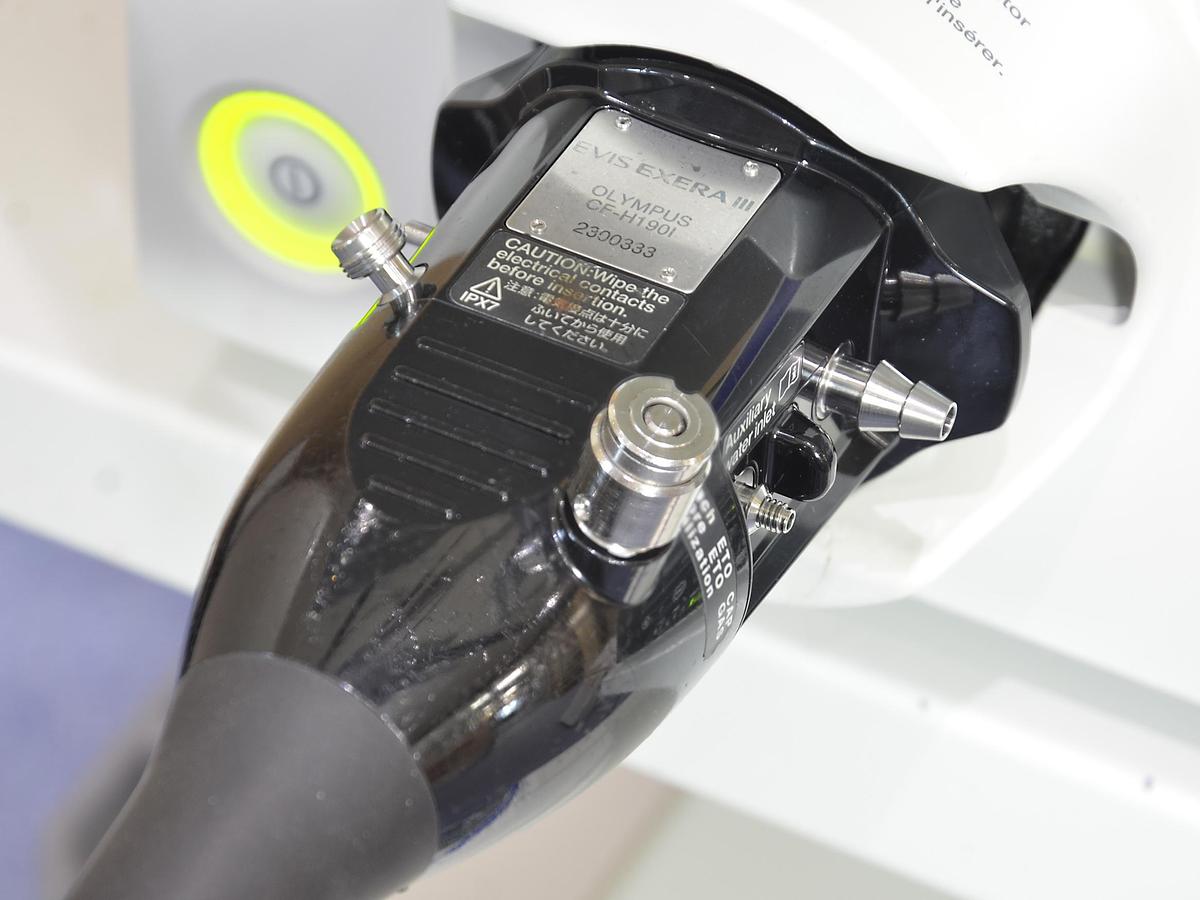 D'occasion OLYMPUS EXERA III CV190 VIDEO COLUMN WITH 2 ENDOSCOPES