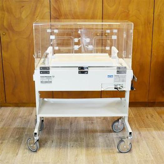Used MEDIPREMA MP4 ISIS INCUBATOR YEAR 1995