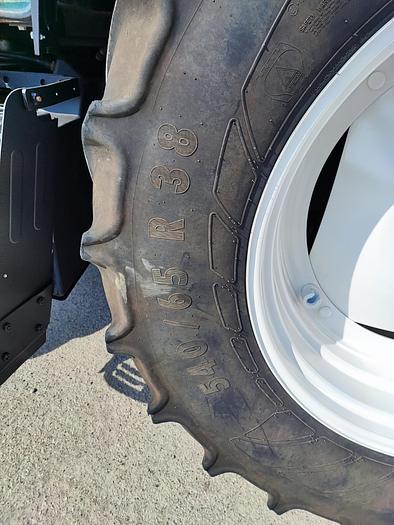 Usato New Holland TS 110 A-caricatore Mailleux con benna