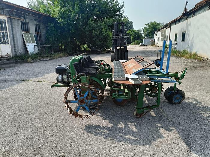 Usato Piantapatate a 3 file marca Castelli