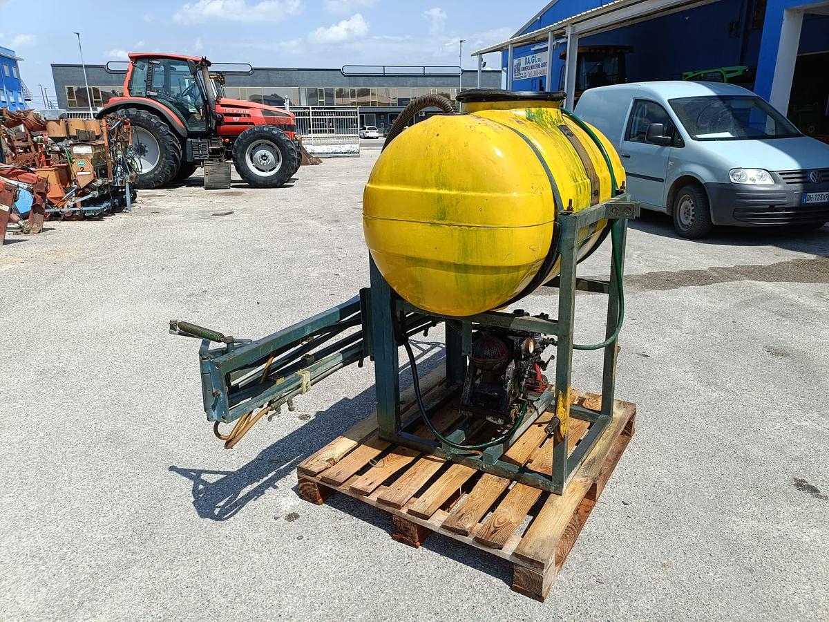 Usato Botte per diserbo Virginia da 3 quintali