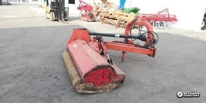 Used Trincia fossi a giraffa m 1;80 -marca TIERRE-2014