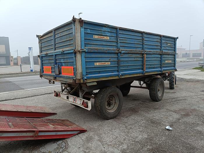 Usato Rimorchio marca Barbieri 50 q- trilaterale