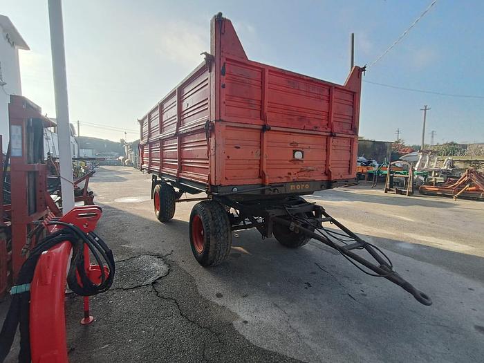 Usato Rimorchio Moro da 50 quintali trilaterale
