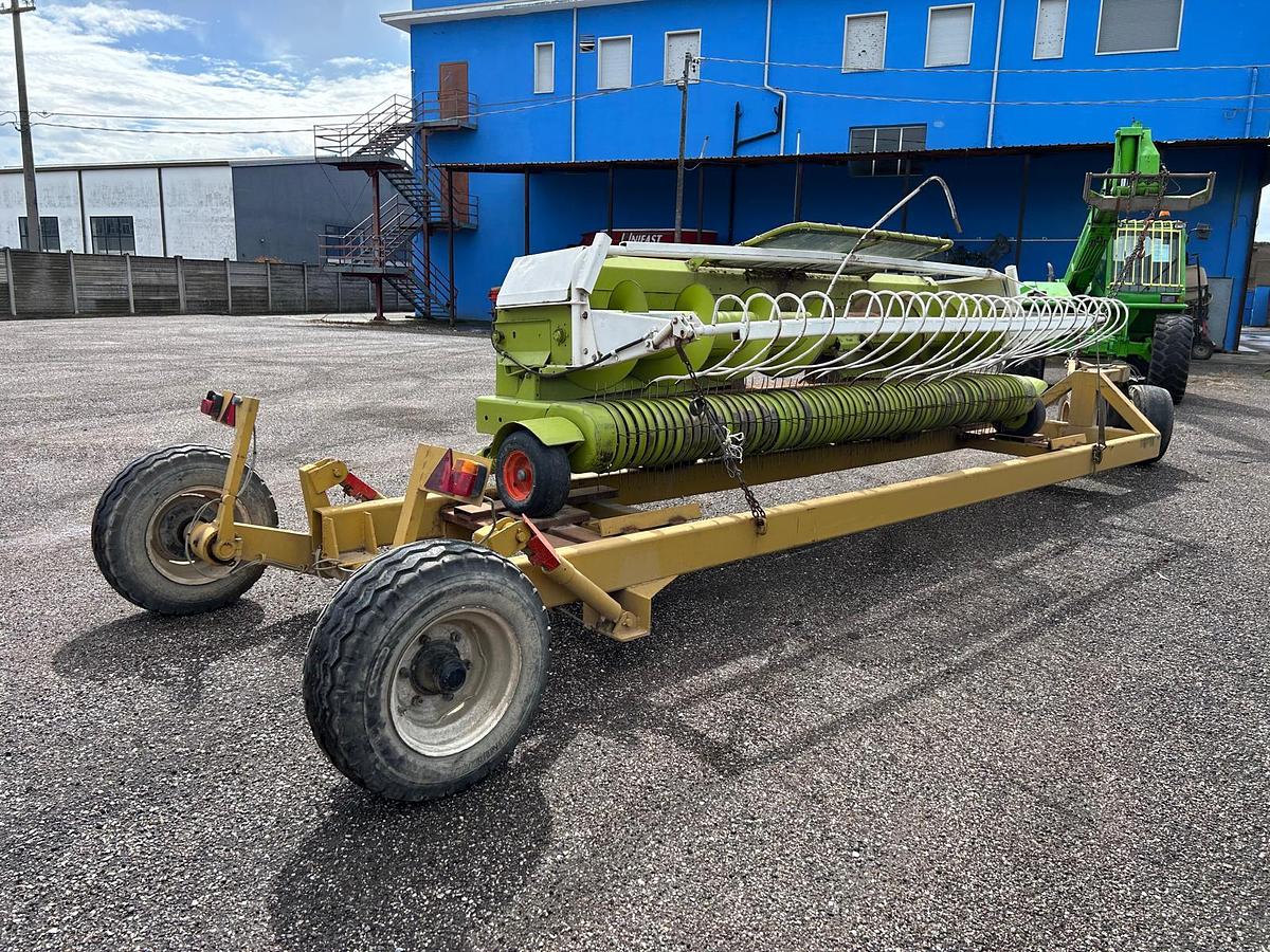 Usato Barra pick up Claas con carrello idraulico