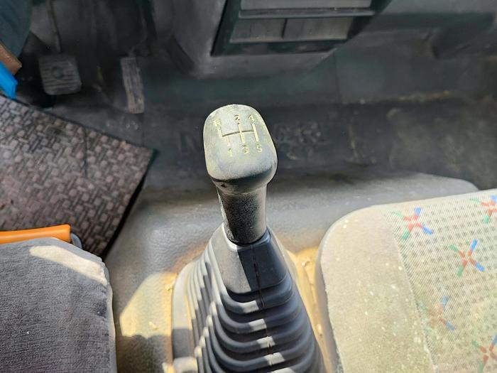 Usato Autocarro Nissan Atleon 120.3