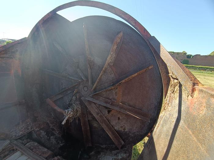 Usato Spandiletame Annovi da 50 quintali