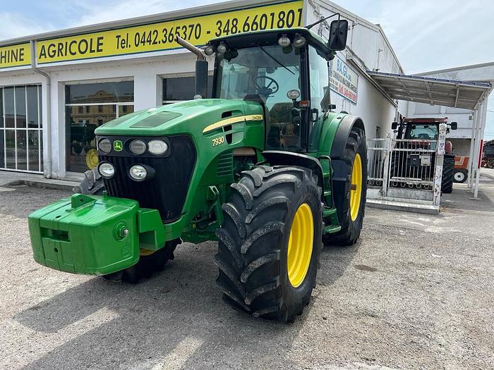 Usato John Deere 7930-CV 265 - tara 105 q. Con Zavorra