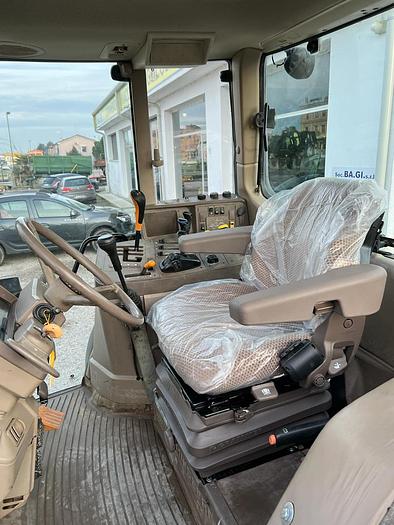 Usato John Deere 6630 caricatore Bonatti- anno 2010