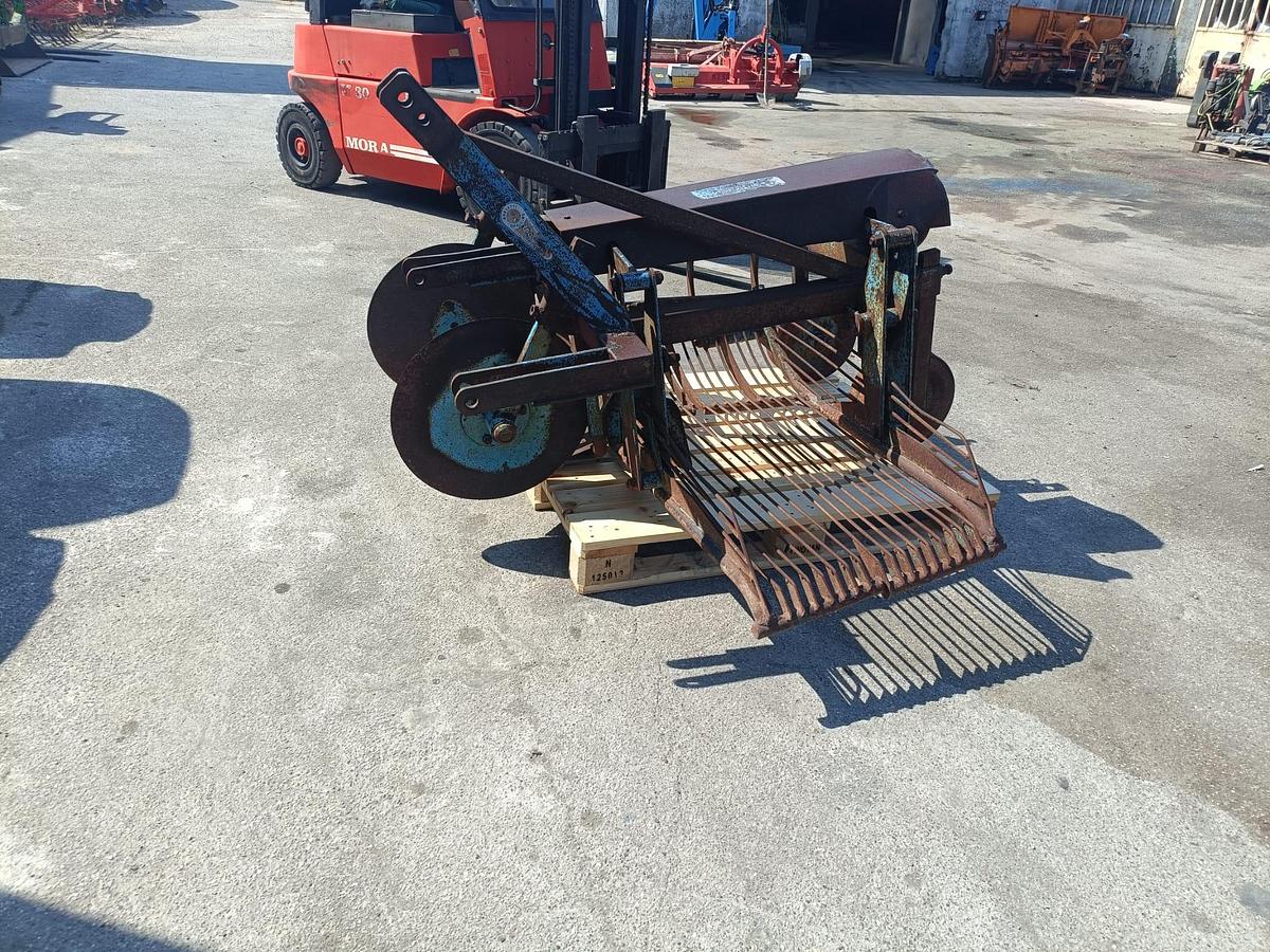 Usato scavapatate Spedo ad una fila