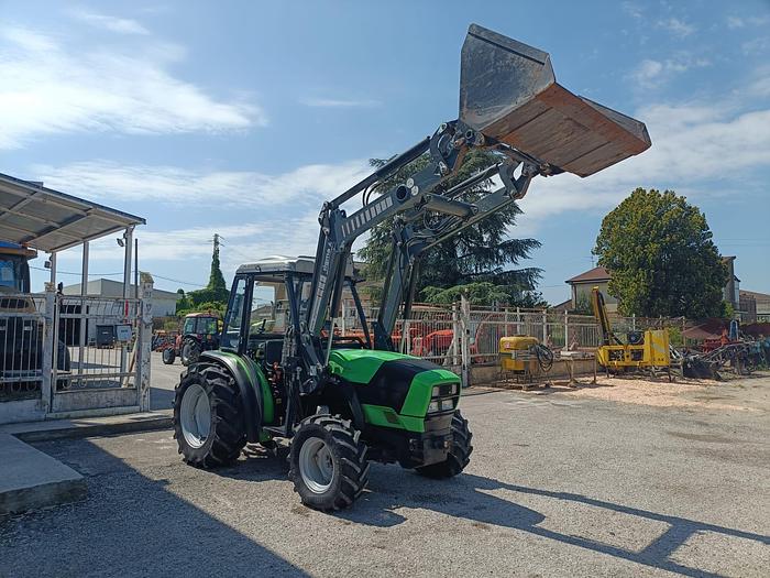 Usato Deutz Agroplus 320 con caricatore-ore 3000 circa