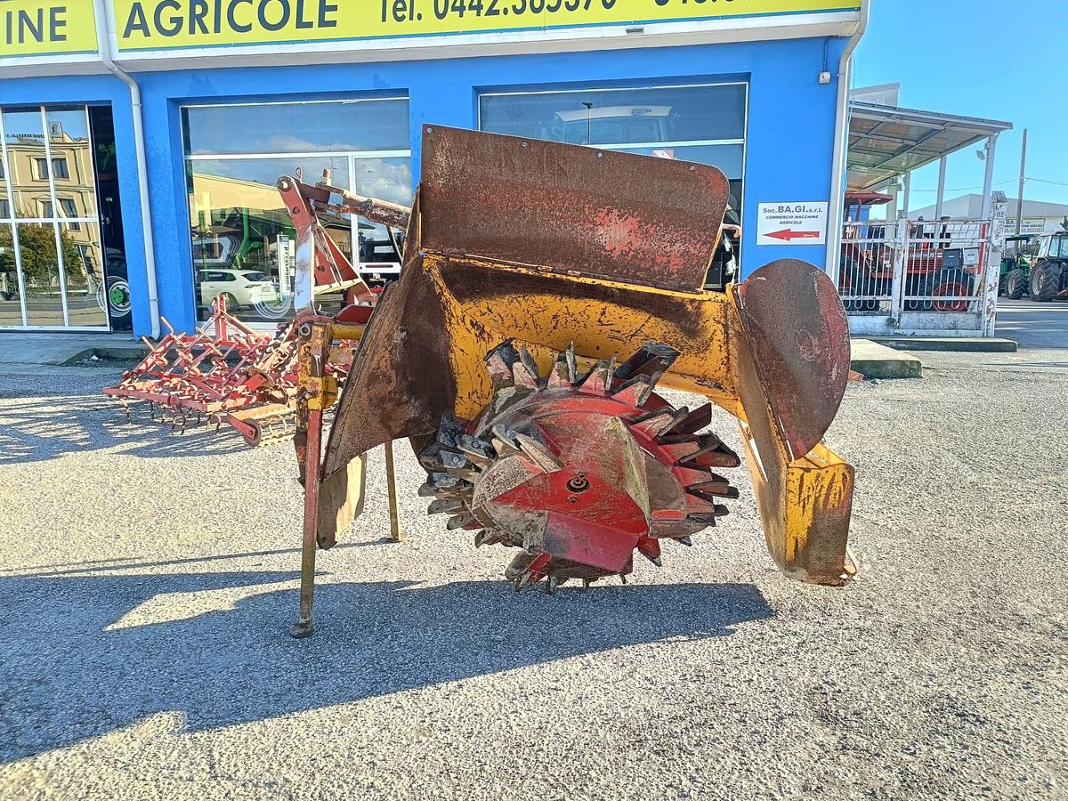 Usato Scava fossi marca Bigi idraulico